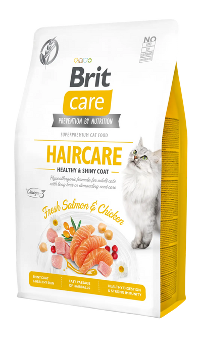 Brit Care Haircare Somonlu ve Tavuklu Yetişkin Kedi Maması 7 kg